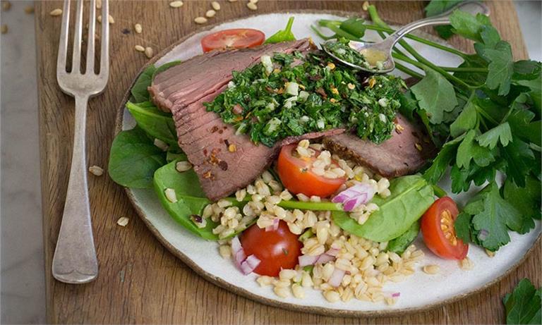 Beef and pearl barley salad